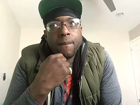 Snapshot of Londonfrotadejr chatting on December 10, 2024, 8:27 pm Londonfrotadejr online show from December 10, 2024, 8:27 pm