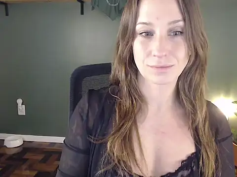 Snapshot of callmedemme chatting on May 14, 2026, 6:27 pm callmedemme online show from May 14, 2026, 6:27 pm