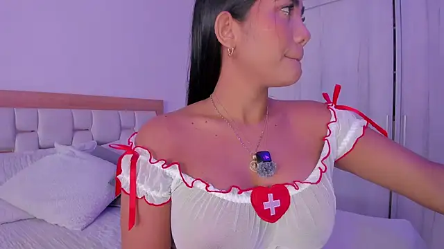 Snapshot of mia_hank chatting on October 18, 2025, 11:45 am mia hank online show from October 18, 2025, 11:45 am