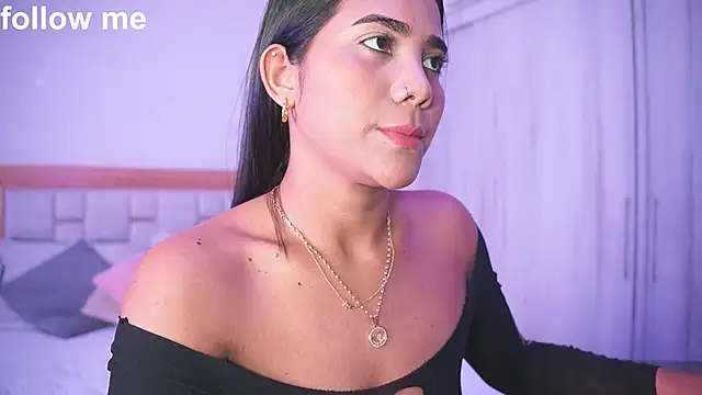 Snapshot of mia_hank chatting on September 12, 2025, 11:32 am mia hank online show from September 12, 2025, 11:32 am