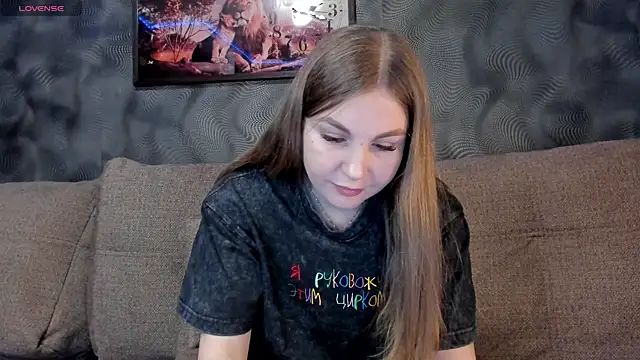 Snapshot of CassieMils chatting on February 22, 2025, 11:24 am CassieMils online show from February 22, 2025, 11:24 am