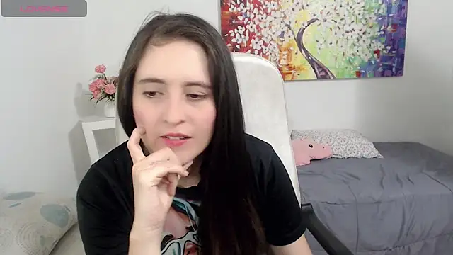 Snapshot of tania_sweet__ chatting on May 7, 2026, 8:23 pm tania sweet online show from May 7, 2026, 8:23 pm