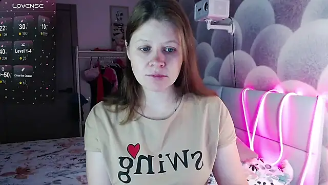 alekasamui online show from October 16, 2025, 1:36 am