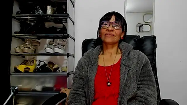 Aries Mature online show from April 19, 2026, 6:10 pm