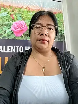   valentina18 online show from March 4, 2026, 1:08 pm