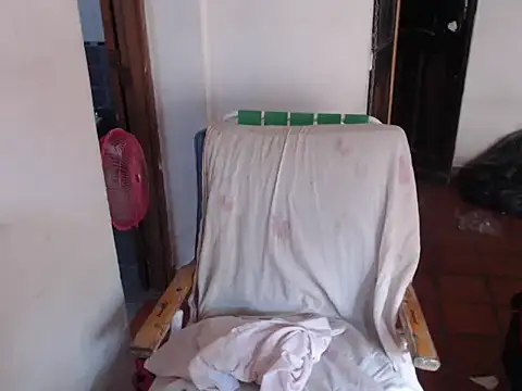 Snapshot of deftoolceles chatting on March 12, 2026, 3:27 pm deftoolceles online show from March 12, 2026, 3:27 pm