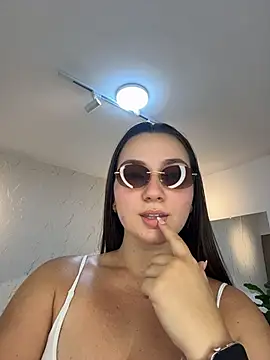 ava blue online show from July 15, 2026, 7:43 pm