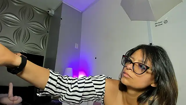 Snapshot of beauti_wild25 chatting on June 22, 2026, 7:11 pm beauti wild25 online show from June 22, 2026, 7:11 pm