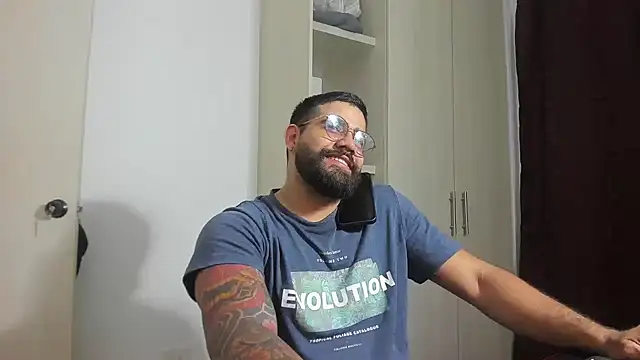 Snapshot of _Coddygold_ chatting on March 6, 2026, 10:16 pm Coddygold online show from March 6, 2026, 10:16 pm