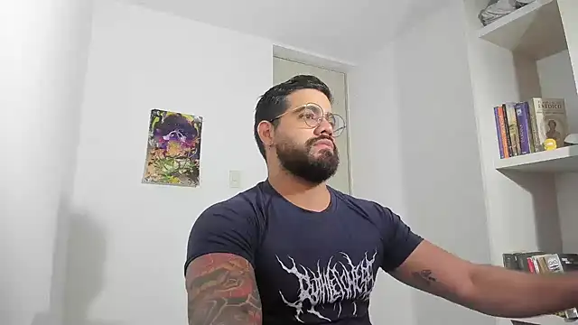 Snapshot of _Coddygold_ chatting on February 11, 2026, 11:43 am Coddygold online show from February 11, 2026, 11:43 am