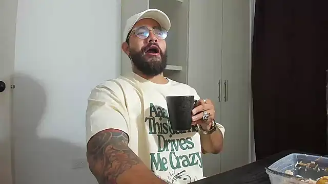 Snapshot of _Coddygold_ chatting on March 11, 2026, 11:54 pm Coddygold online show from March 11, 2026, 11:54 pm