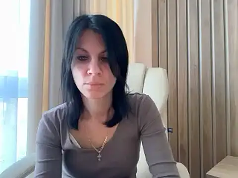 Snapshot of InjaAtHome chatting on October 15, 2025, 6:44 am InjaAtHome online show from October 15, 2025, 6:44 am