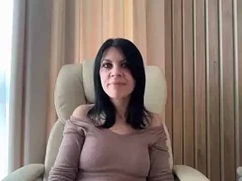 Snapshot of InjaAtHome chatting on November 3, 2025, 6:51 am InjaAtHome online show from November 3, 2025, 6:51 am