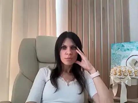 InjaAtHome online show from July 28, 2026, 2:13 pm