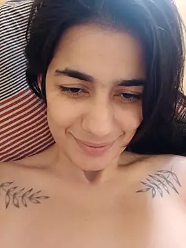 Snapshot of Mamamiabr chatting on March 3, 2026, 7:10 pm Mamamiabr online show from March 3, 2026, 7:10 pm