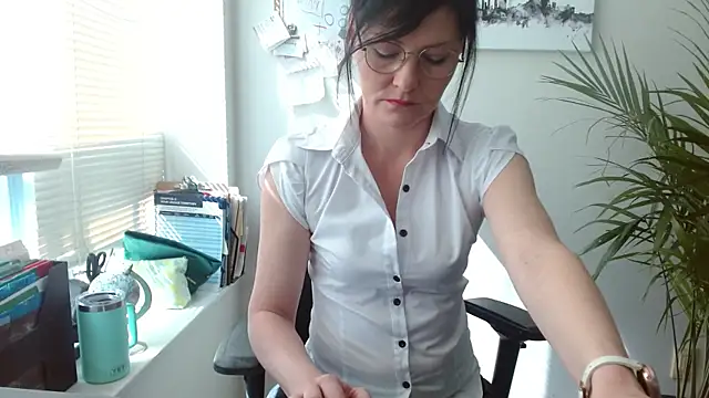 Snapshot of City_Kat chatting on May 26, 2026, 2:15 pm City Kat online show from May 26, 2026, 2:15 pm