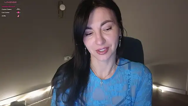 Mary love16 online show from March 27, 2026, 8:01 am