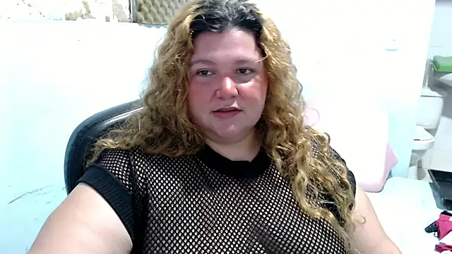 Snapshot of squirt322bbw chatting on June 19, 2026, 4:24 pm squirt322bbw online show from June 19, 2026, 4:24 pm