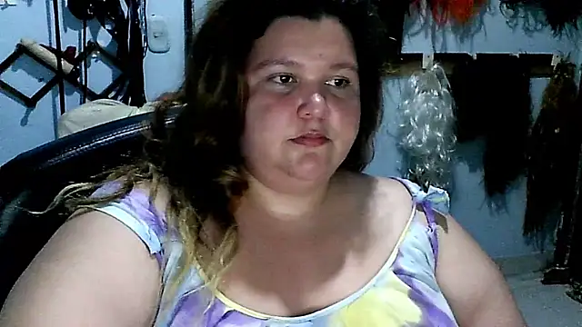 Snapshot of squirt322bbw chatting on March 9, 2025, 6:43 pm squirt322bbw online show from March 9, 2025, 6:43 pm