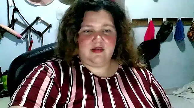 Snapshot of squirt322bbw chatting on March 22, 2025, 4:56 am squirt322bbw online show from March 22, 2025, 4:56 am