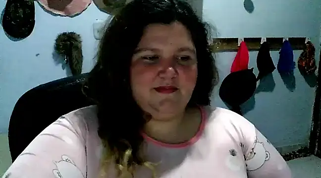 Snapshot of squirt322bbw chatting on March 19, 2025, 10:53 pm squirt322bbw online show from March 19, 2025, 10:53 pm