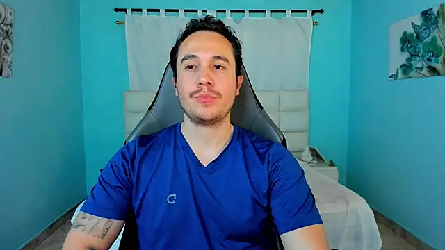 juan  jimenez online show from May 11, 2026, 12:45 am