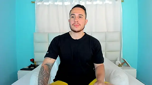 juan  jimenez online show from October 9, 2025, 7:25 pm