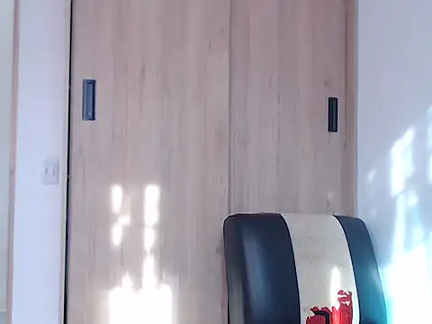 ChrisDamon online show from November 7, 2025, 12:53 pm