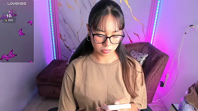 Snapshot of Nasha_abby chatting on June 15, 2026, 6:29 pm Nasha abby online show from June 15, 2026, 6:29 pm