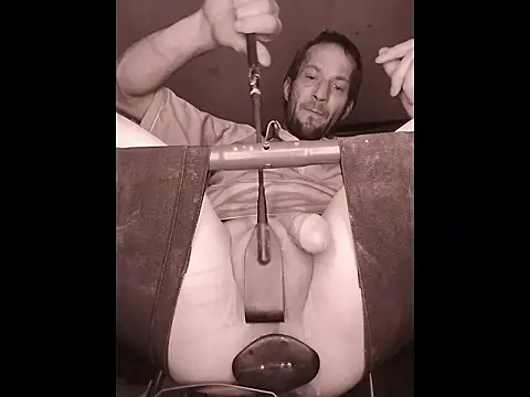 hawkmystical online show from December 2, 2025, 2:56 am