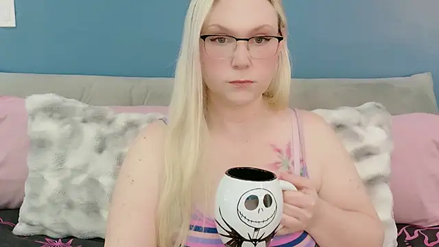 SaraBearXo online show from March 27, 2026, 12:28 pm