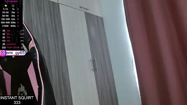 Snapshot of emilyn_grey1 chatting on May 29, 2026, 3:40 pm emilyn grey1 online show from May 29, 2026, 3:40 pm