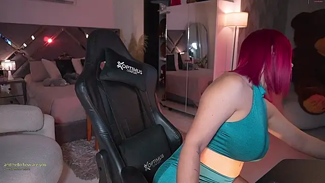 Snapshot of KateOwens chatting on September 20, 2025, 10:31 am KateOwens online show from September 20, 2025, 10:31 am