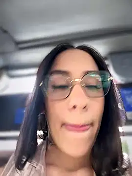 Snapshot of __IRIS__ chatting on October 15, 2025, 2:14 pm IRIS online show from October 15, 2025, 2:14 pm