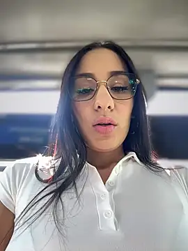 Snapshot of __IRIS__ chatting on October 21, 2025, 1:54 pm IRIS online show from October 21, 2025, 1:54 pm