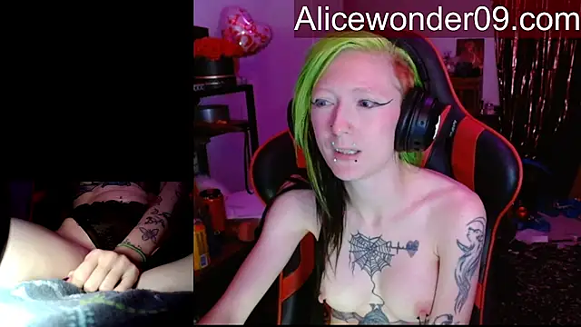 alicewonder09 online show from March 1, 2026, 4:45 am