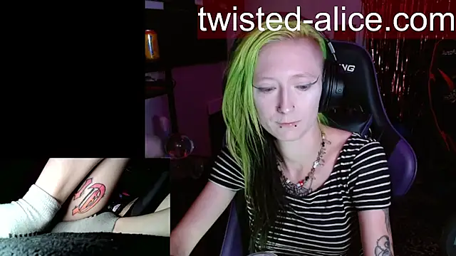 Snapshot of alicewonder09 chatting on July 23, 2026, 3:04 am alicewonder09 online show from July 23, 2026, 3:04 am