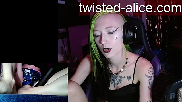 Snapshot of alicewonder09 chatting on July 11, 2026, 3:18 am alicewonder09 online show from July 11, 2026, 3:18 am