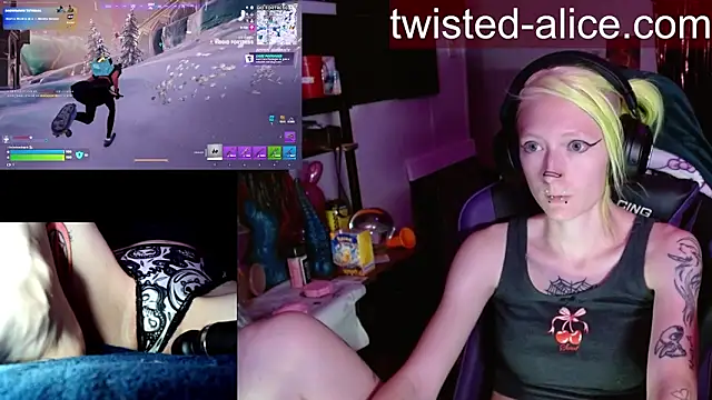 alicewonder09 online show from June 5, 2026, 6:52 am