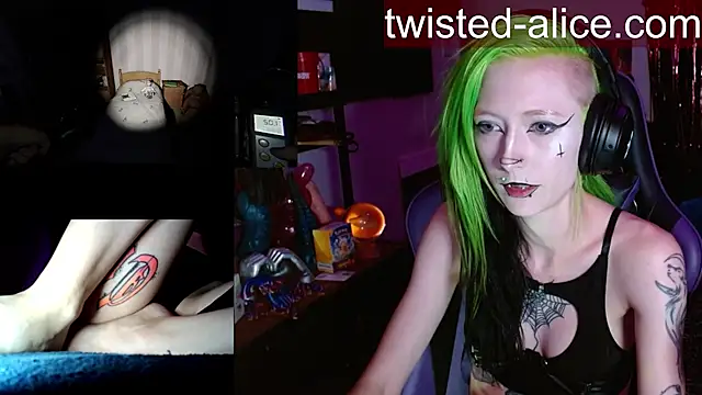 alicewonder09 online show from June 12, 2026, 3:37 am