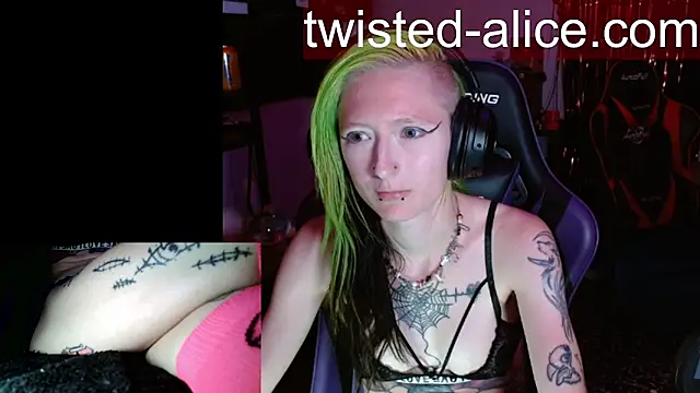 Snapshot of alicewonder09 chatting on July 26, 2026, 3:02 am alicewonder09 online show from July 26, 2026, 3:02 am