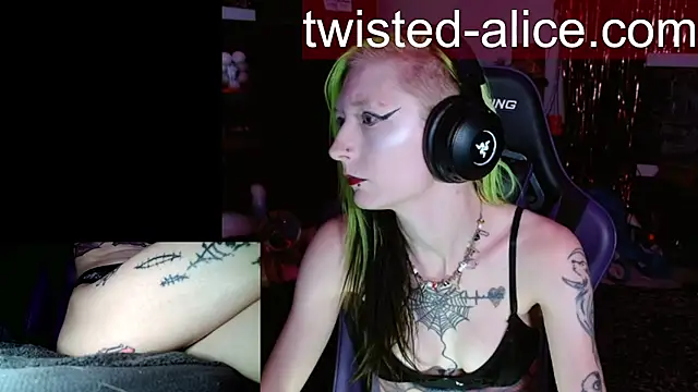 Snapshot of alicewonder09 chatting on August 7, 2026, 2:50 am alicewonder09 online show from August 7, 2026, 2:50 am