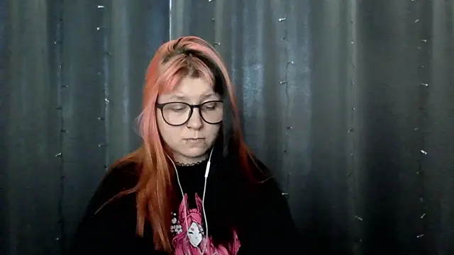 Snapshot of t0riayun0 chatting on February 13, 2026, 9:09 am t0riayun0 online show from February 13, 2026, 9:09 am