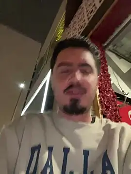 Bbyboyivan online show from December 28, 2024, 5:23 am