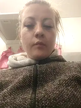 Kristi Ricky online show from March 19, 2025, 3:19 pm