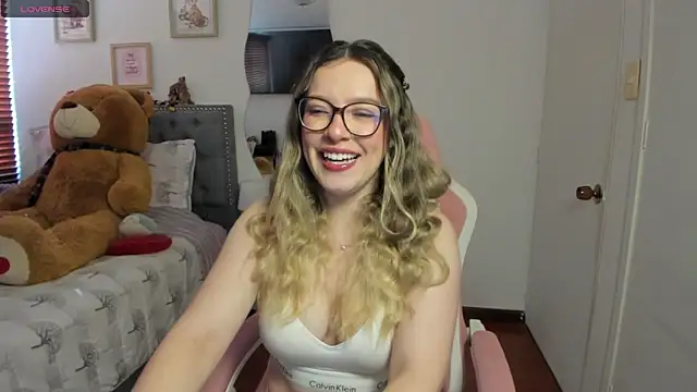 samysweet 8 online show from April 22, 2026, 1:07 pm