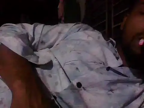 Snapshot of chittagong77 chatting on December 14, 2025, 12:33 pm chittagong77 online show from December 14, 2025, 12:33 pm