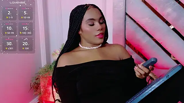 Sara Boom online show from June 13, 2026, 8:29 pm