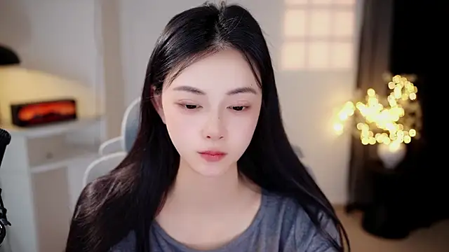 Snapshot of Ocean--Lili chatting on July 20, 2026, 2:19 pm Ocean--Lili online show from July 20, 2026, 2:19 pm