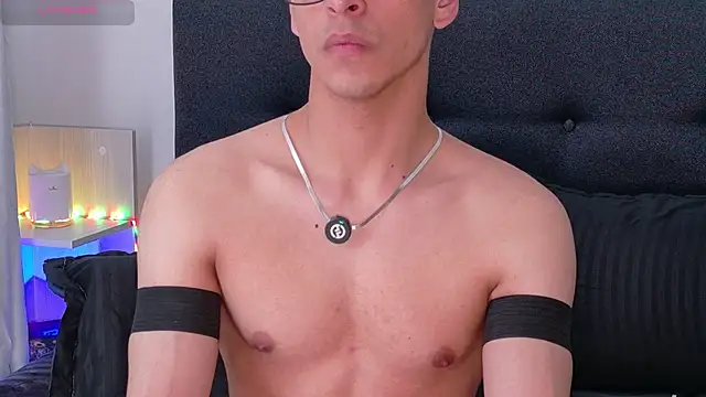 aodaboyyy online show from June 12, 2026, 3:21 pm